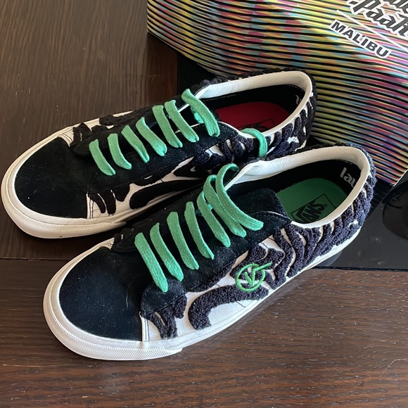 Vans X Anderson Paak Malibu shoes - Picture 2 of 5